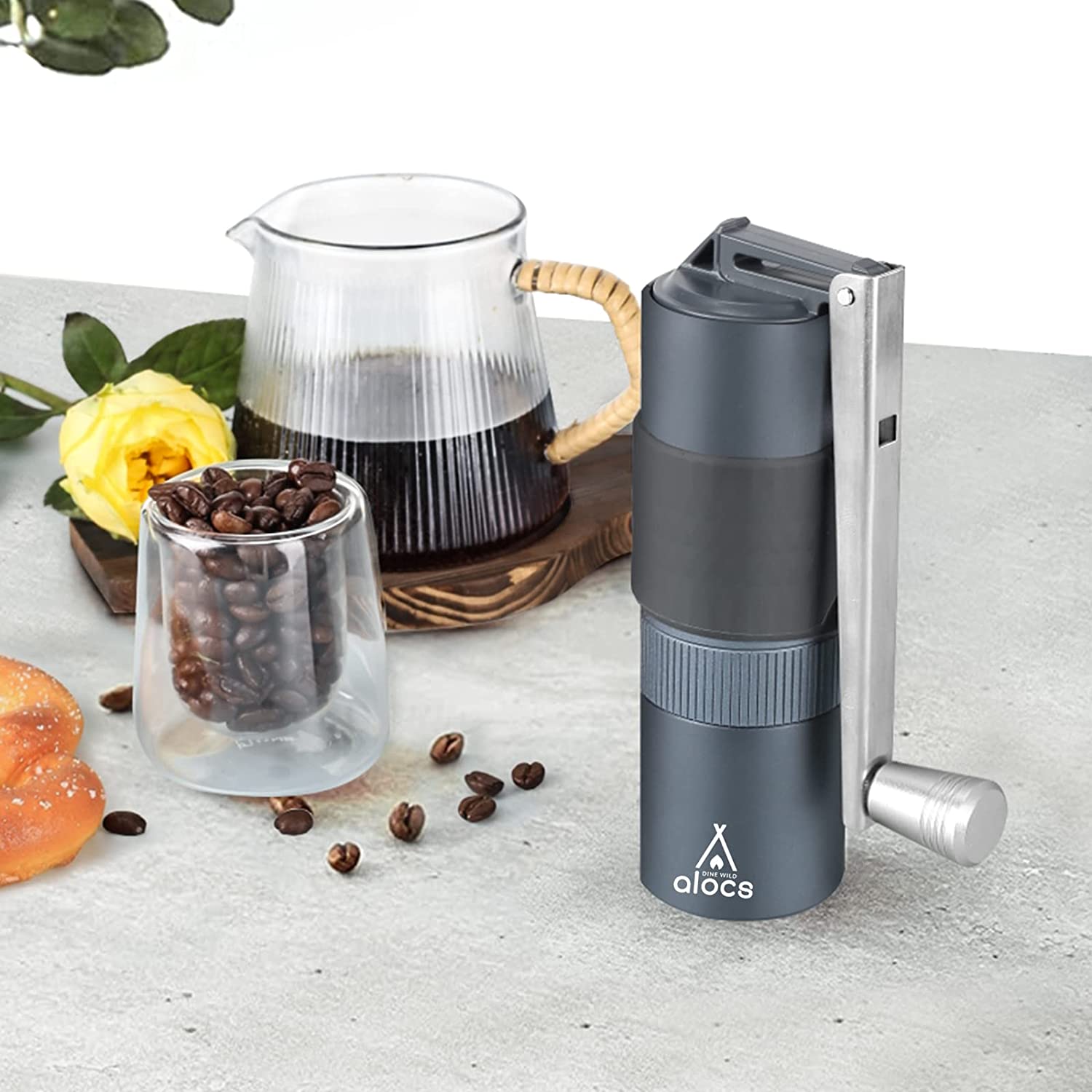 Manual Coffee Grinder with Adjustable Setting